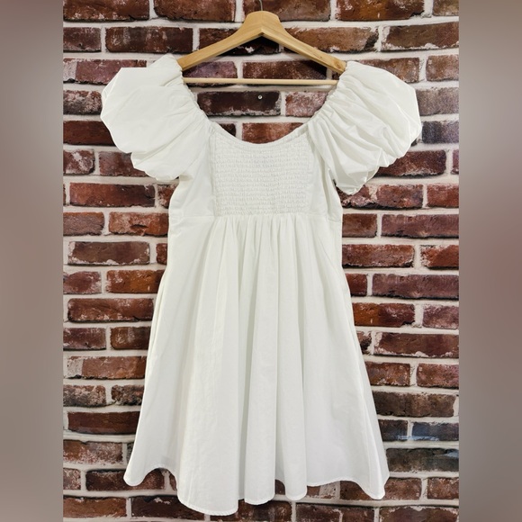 Abercrombie & Fitch 🤍 Scoop Neck Ruched Puff Sleeve Dress in White, Medium - Picture 7 of 11